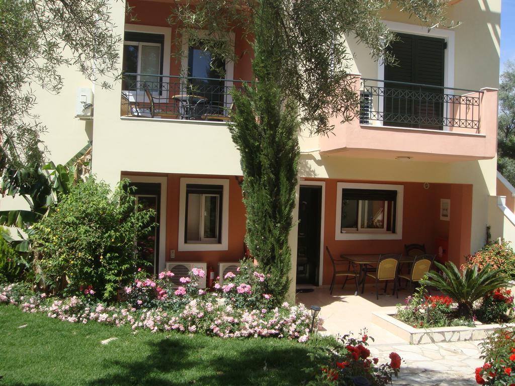 Philippos Hotel Apartments Nikiana Luaran gambar