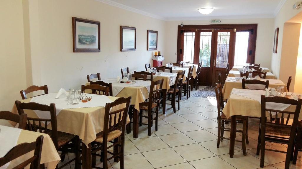 Philippos Hotel Apartments Nikiana Luaran gambar