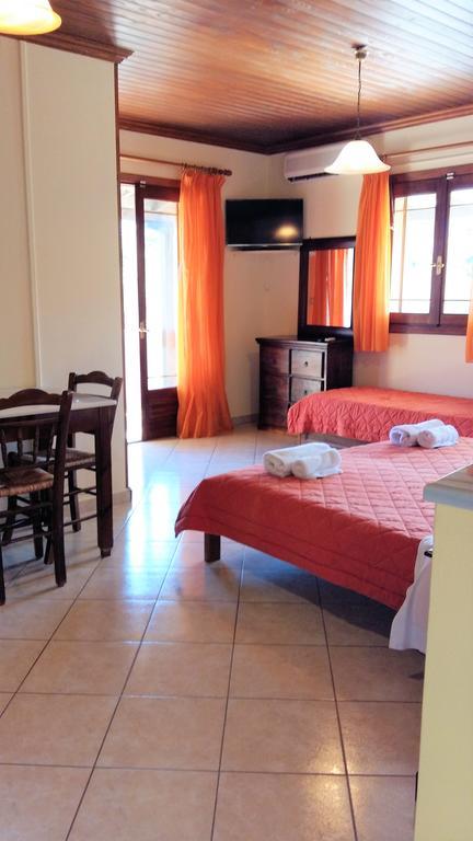 Philippos Hotel Apartments Nikiana Luaran gambar